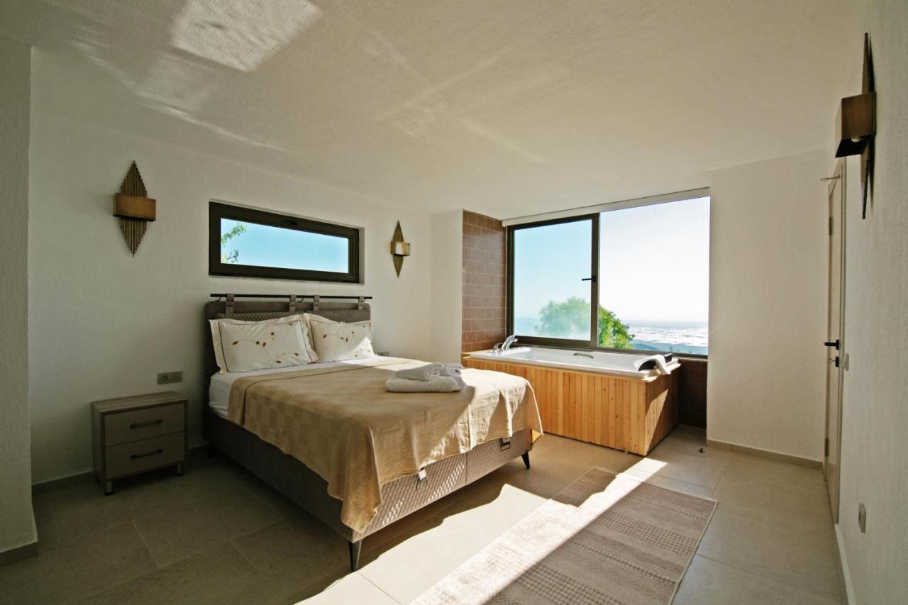 Villa With A Private Heated Pool, Jacuzzi, Overlooking Spectacular Views Of The Sea Kaş Eksteriør bilde